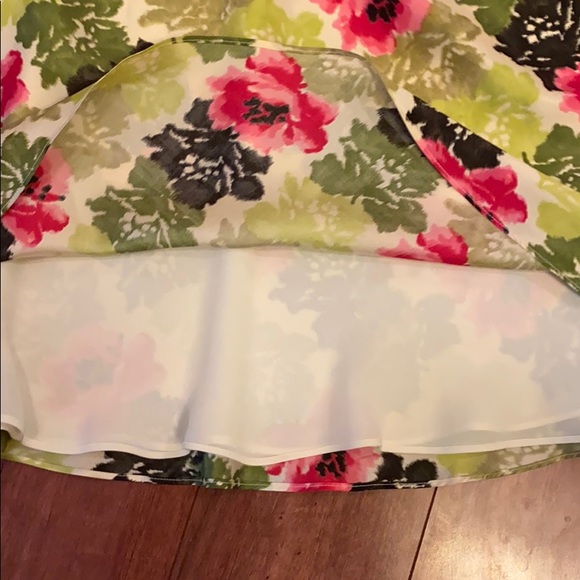 Ann Taylor Silk Skirt - Picture 5 of 5